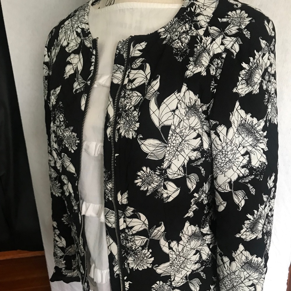 DIVIDED (H&M)